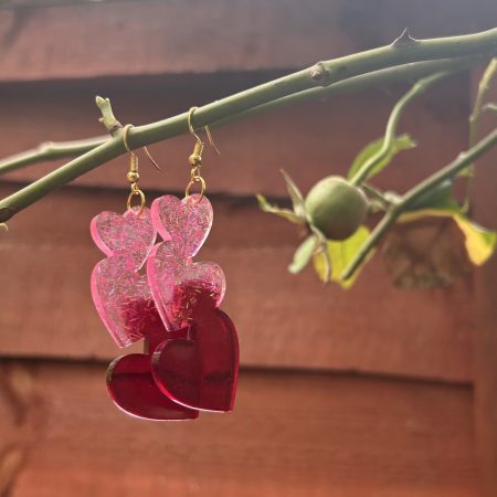 Lond pink and red three hearts resin earrings