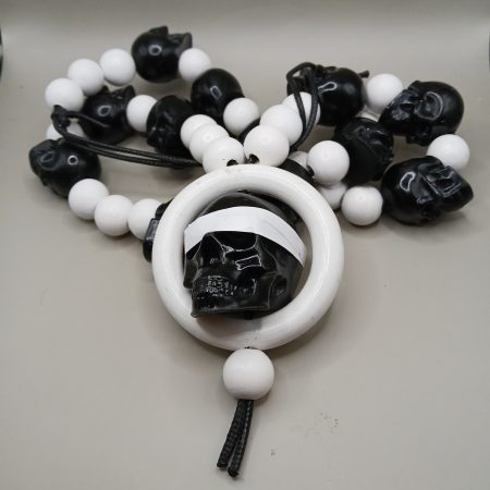 Arcane Artefacts - The Blind Prophet | handmade resin skull necklace/Prayer Beads | LARP, cosplay, theatre | 6 colours available