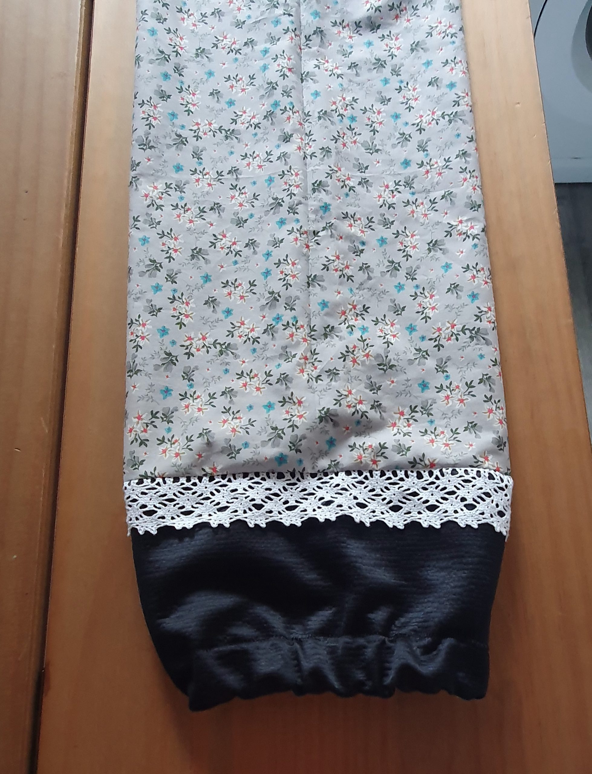 Toilet Roll / Bag Holder