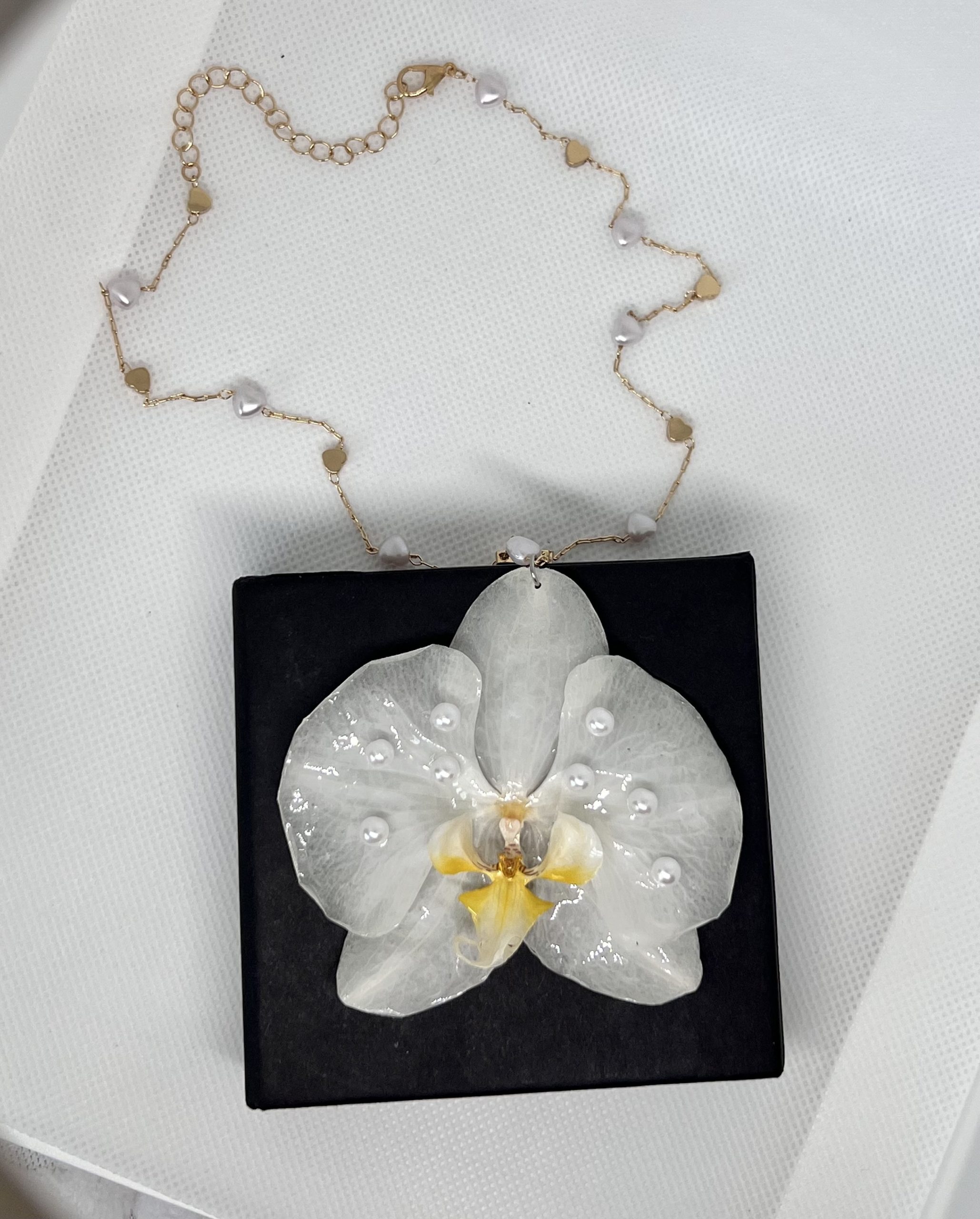 orchid necklace ハンドメイドネックレス 蘭 レジン Handmade Real Orchid Resin Necklace-Wedding Keepsake - Crafter's