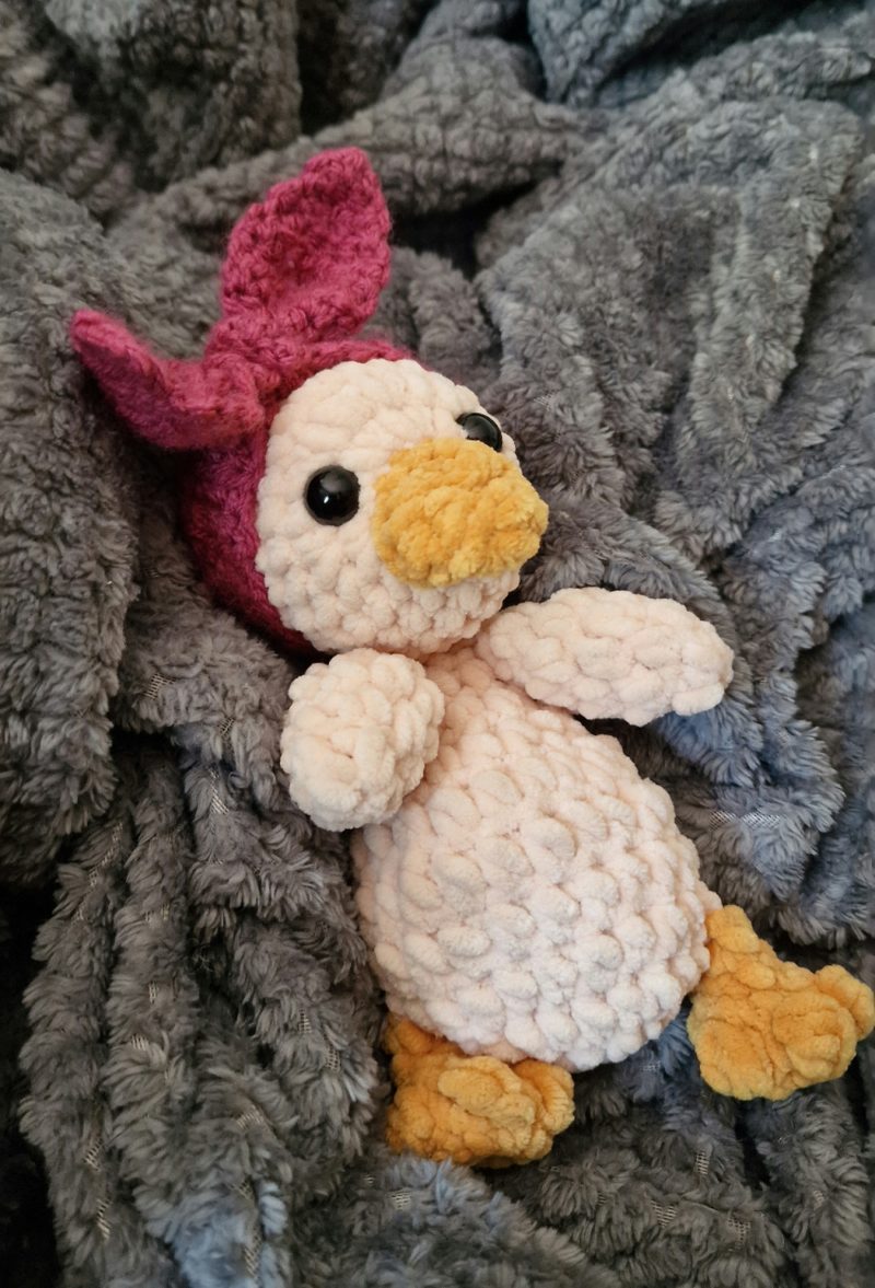 🌹 Rosie, the Duckling snuggler 🐥