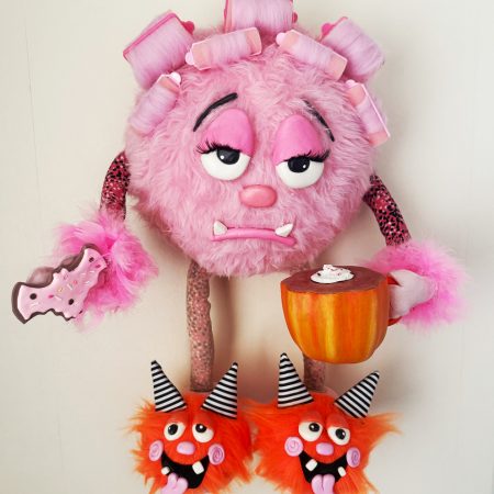 Mom-Ster the grumpy monster wreath attachment/wall decoration. 55cm tall 43cm wide