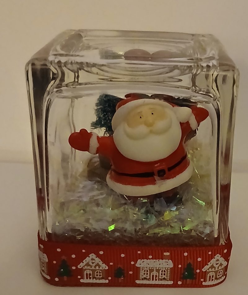 Santa clause glitter glass square globe