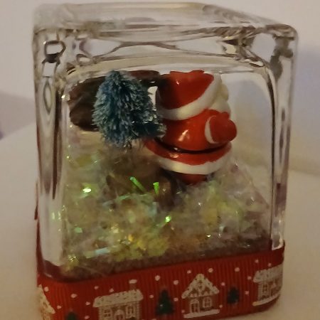 Santa clause glitter glass square globe