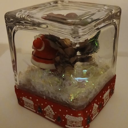 Santa clause glitter glass square globe
