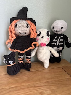 Amigurumi Spooky Character Collection. Witch with her cat, skeleton and ghost.