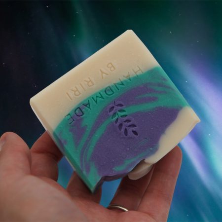 Artisan Handmade Northern Lights Soap Bar with Mint & Patchouli Essential Oils. Palm Oil & SLS Free