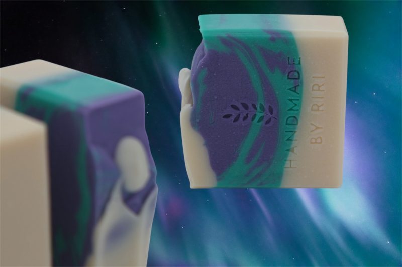 Artisan Handmade Northern Lights Soap Bar with Mint & Patchouli Essential Oils. Palm Oil & SLS Free