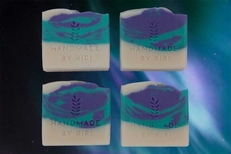 Artisan Handmade Northern Lights Soap Bar with Mint & Patchouli Essential Oils. Palm Oil & SLS Free