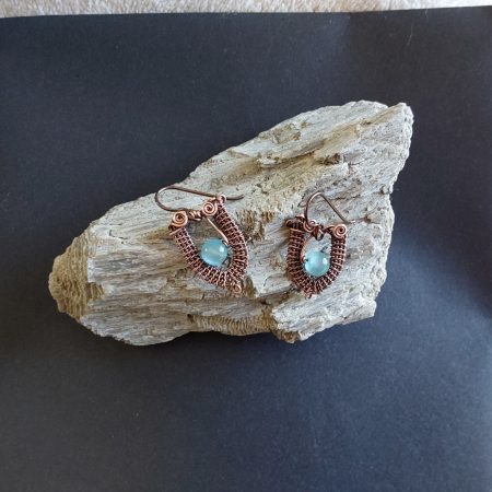 Copper wire weave Blue Cats Eye dangly earrings with Niobium hypoallergenic ear wires