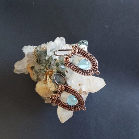 Copper wire weave Blue Cats Eye dangly earrings with Niobium hypoallergenic ear wires