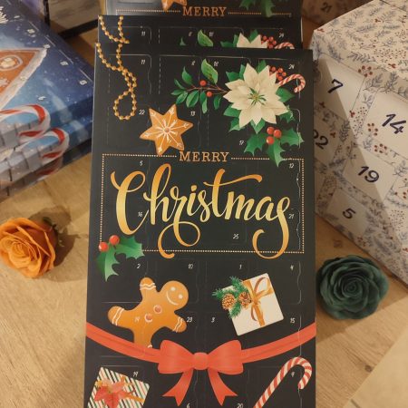 Festive 25 Day Christmas Soy Wax Melt Advent Calendar
