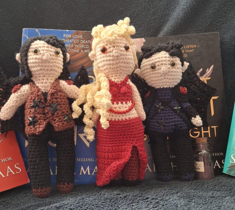ACOTAR's Morrigan, handmade amigurumi collectible figure