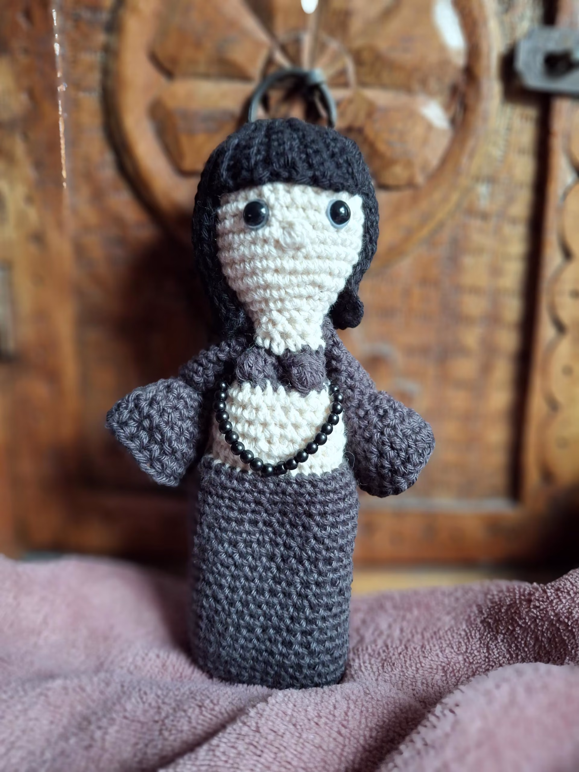 ACOTAR's Amren, handmade amigurumi collectible figure