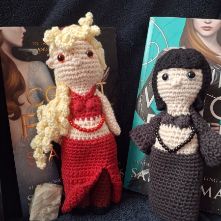 ACOTAR's Amren, handmade amigurumi collectible figure