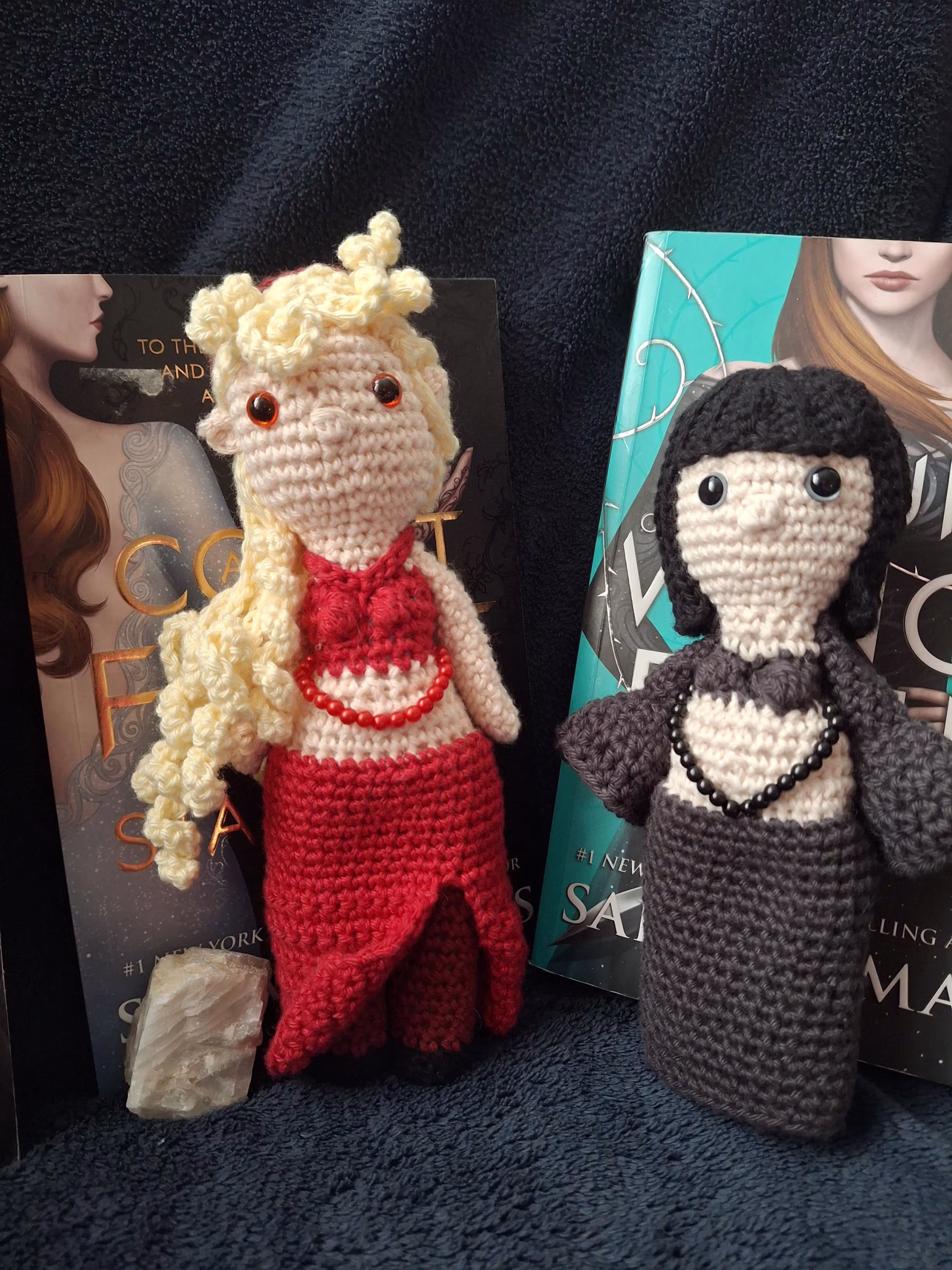 ACOTAR's Amren, handmade amigurumi collectible figure