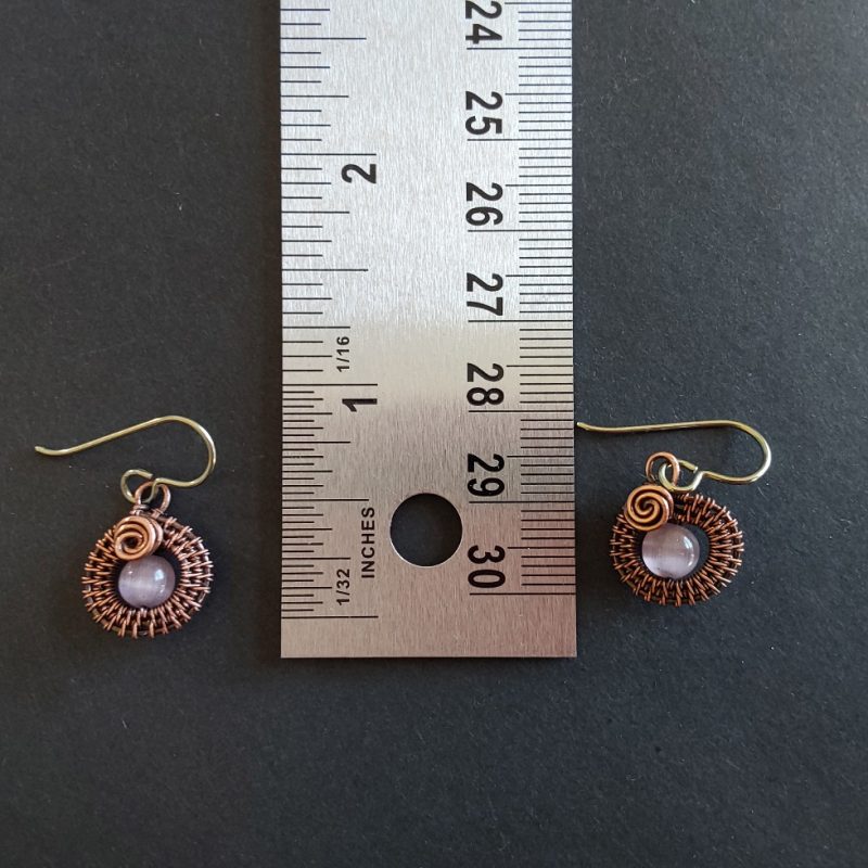 Mauve Cats Eye gemstone bead, copper wire weave non-tarnishing earrings with hypoallergenic ear wires. Earrings are 1/2 inch (1.5 cm) plus ear wire length of 2 cm.