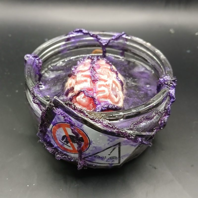 Arcane Artefacts: Unknown Sample | brain in a jar | resin ornament | LARP / game prop