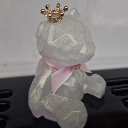 Pearlescent Sitting Resin Bear