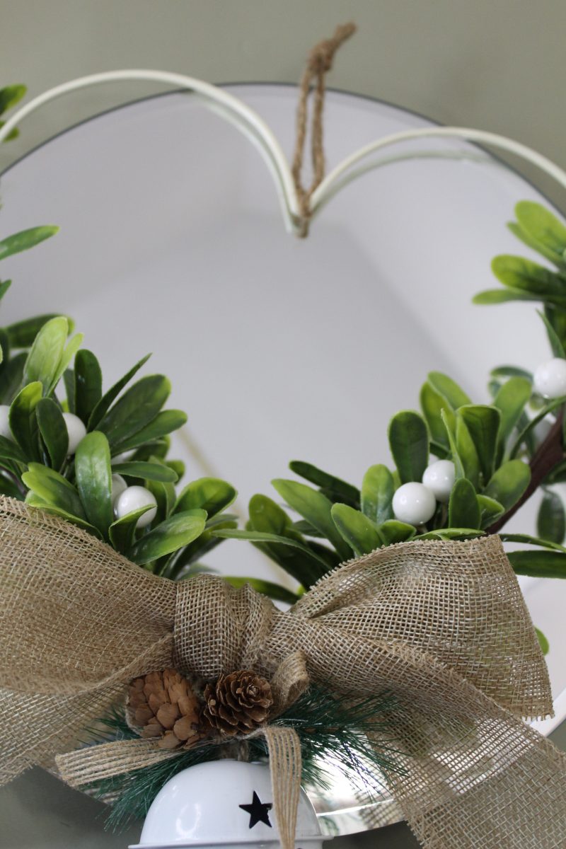 Mistletoe heart wreath Christmas decoration home décor