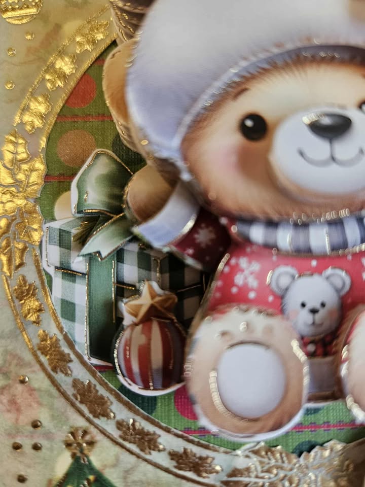 Gold foiled 3D decoupage christmas teddy bear card 10cm x 15cm