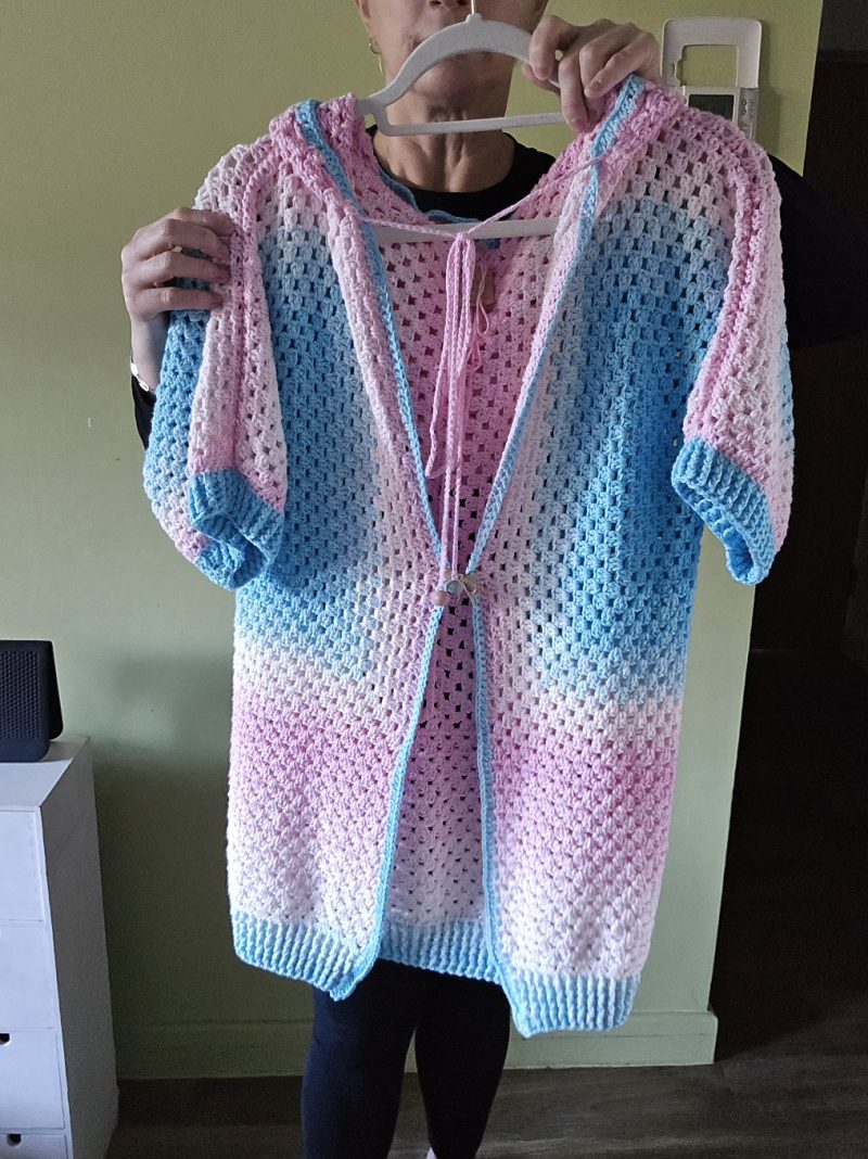 Cardigan hexagon