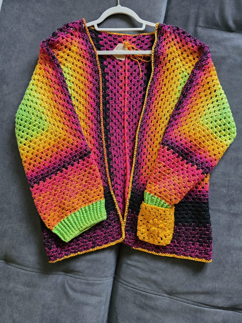 Cardigan hexagon