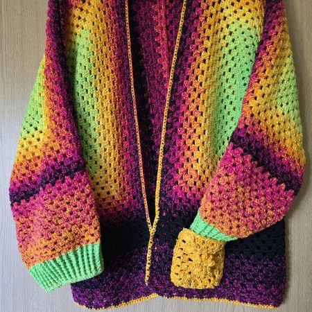 Cardigan hexagon