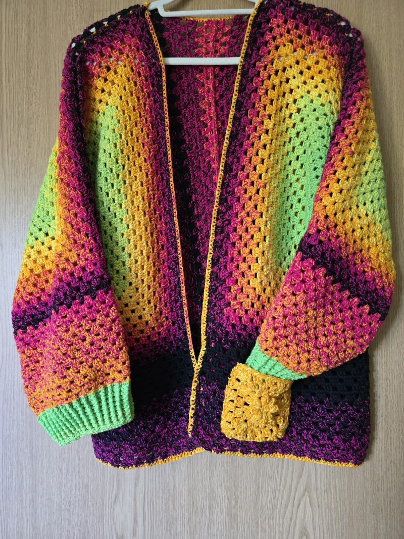 Cardigan hexagon