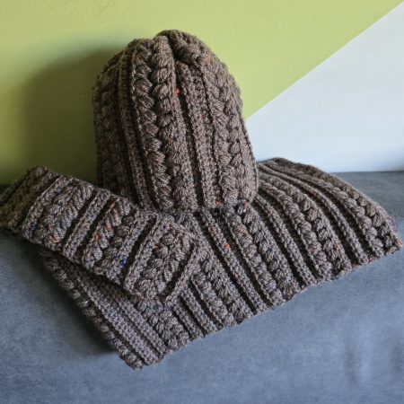 Set Hat , headband, tube scarf.