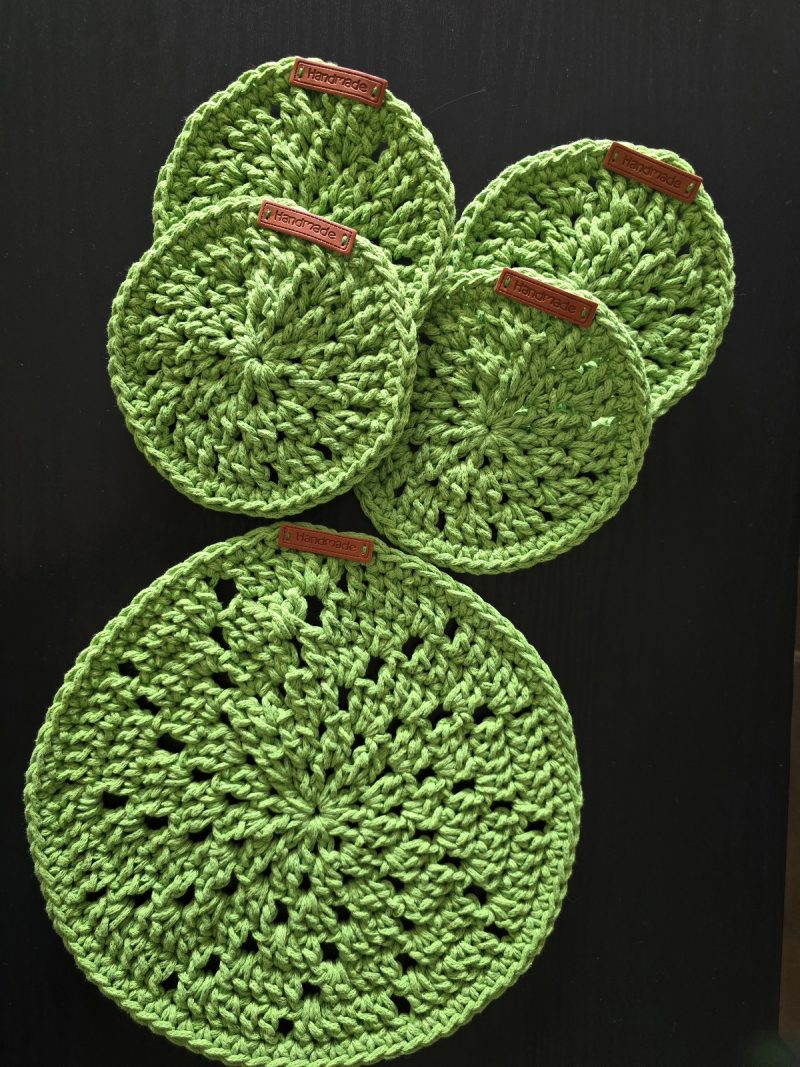 crochet placemats set