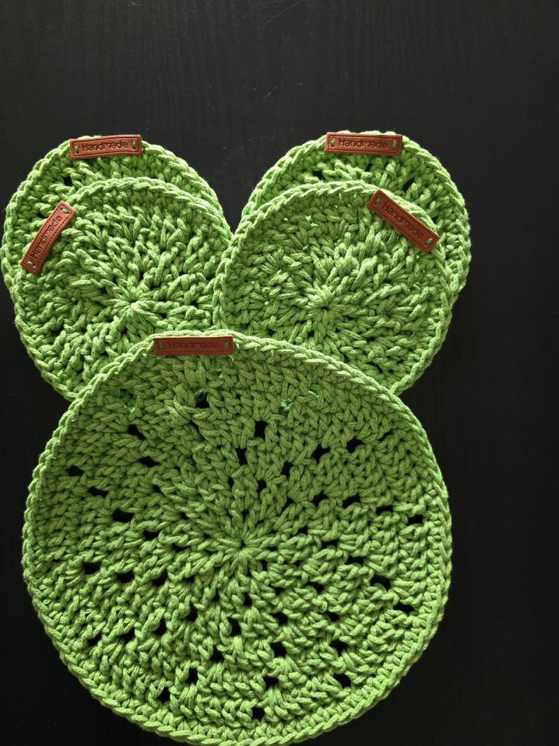 crochet placemats set