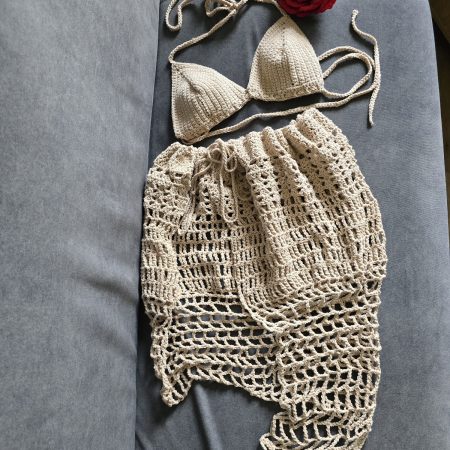 Sets crochet bra and skirt.