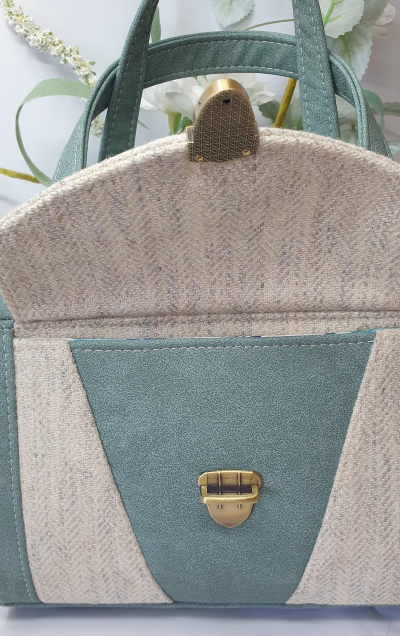 Candy handbag / crossbody bag in tweed and faux leather