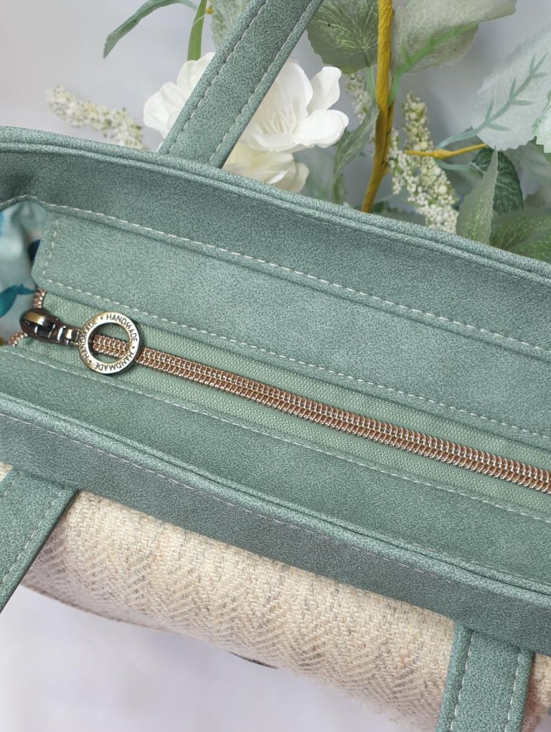 Candy handbag / crossbody bag in tweed and faux leather