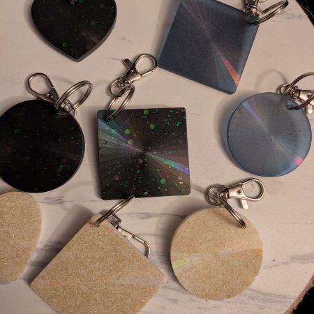 Resin holographic keyring