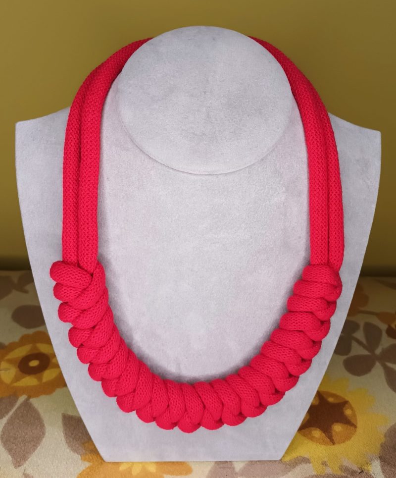 'Lian' Macrame Chunky Necklace with Magnetic Clasp Fastening
