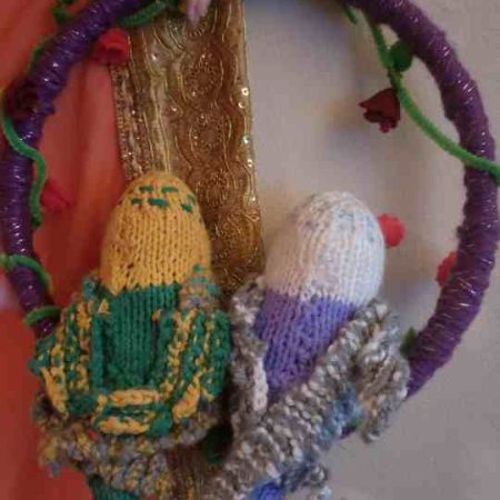 Single budgie in hoop, personalised