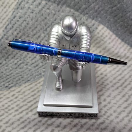 Slimline twist ballpoint pen in blue acrylic and shiny chrome fittings
