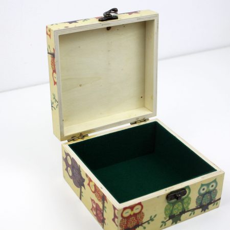 Wood handmade keepsake jewellery, memories, photo box, Owls, Tree design green lined