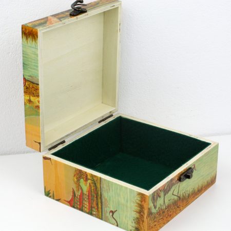Wood handmade keepsake jewellery, memories, photo box, Japanese design, birds, pagoda lined