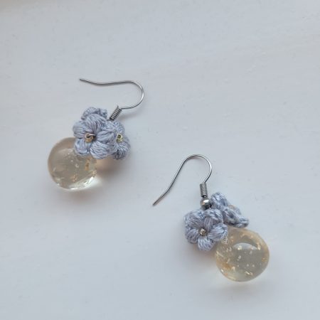 Moonpetal Grey Crochet Flower & Gold Flake Resin Earrings