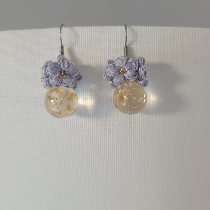 Moonpetal Grey Crochet Flower & Gold Flake Resin Earrings