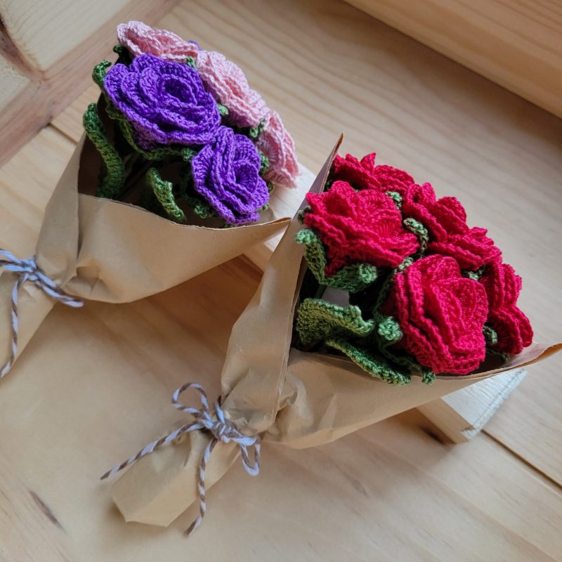 Hand‑Crocheted Petite Rose Bouquet