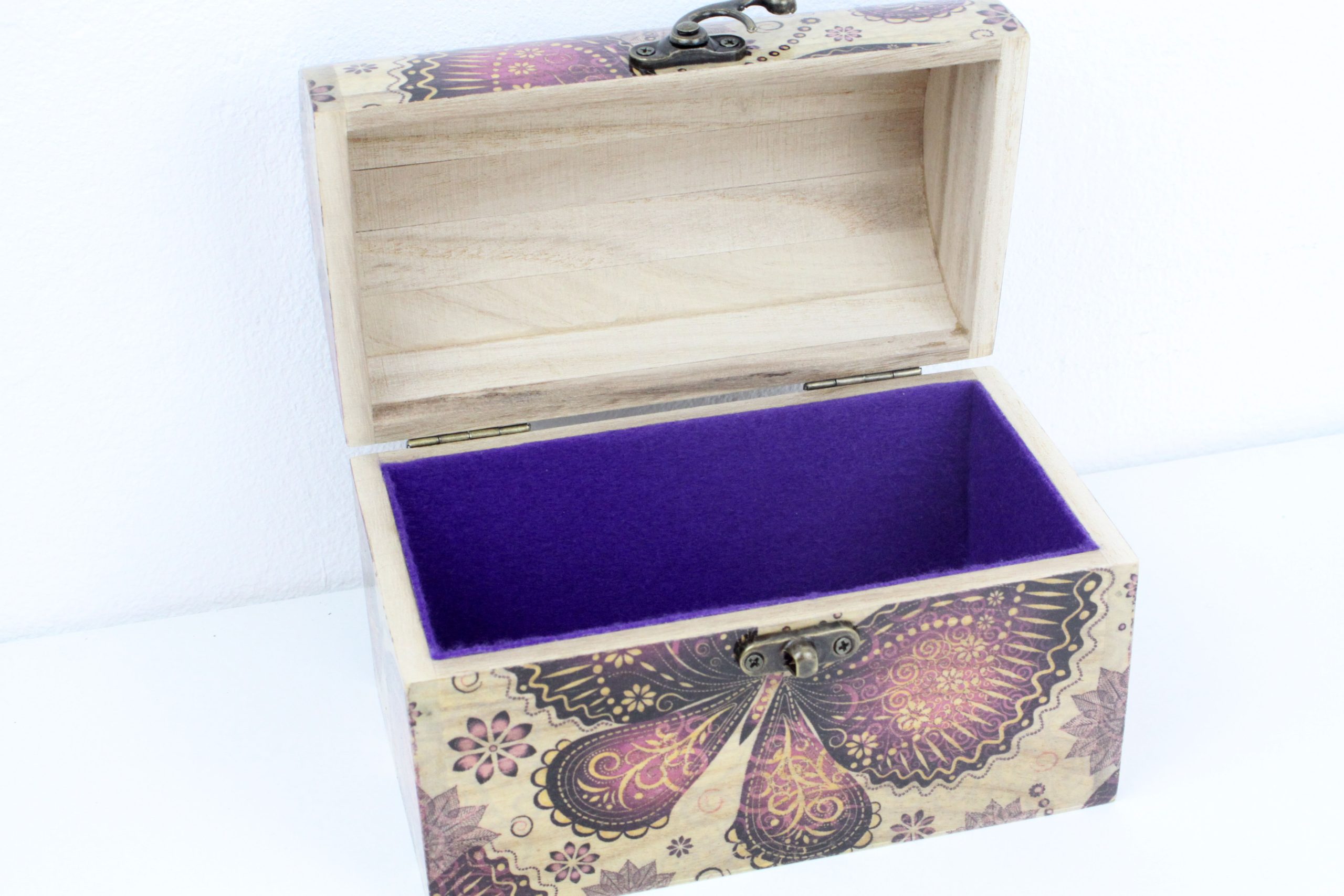 Treasure Chest box, Wood handmade keepsake jewellery, memories, Butterfly, Flowers design Lined