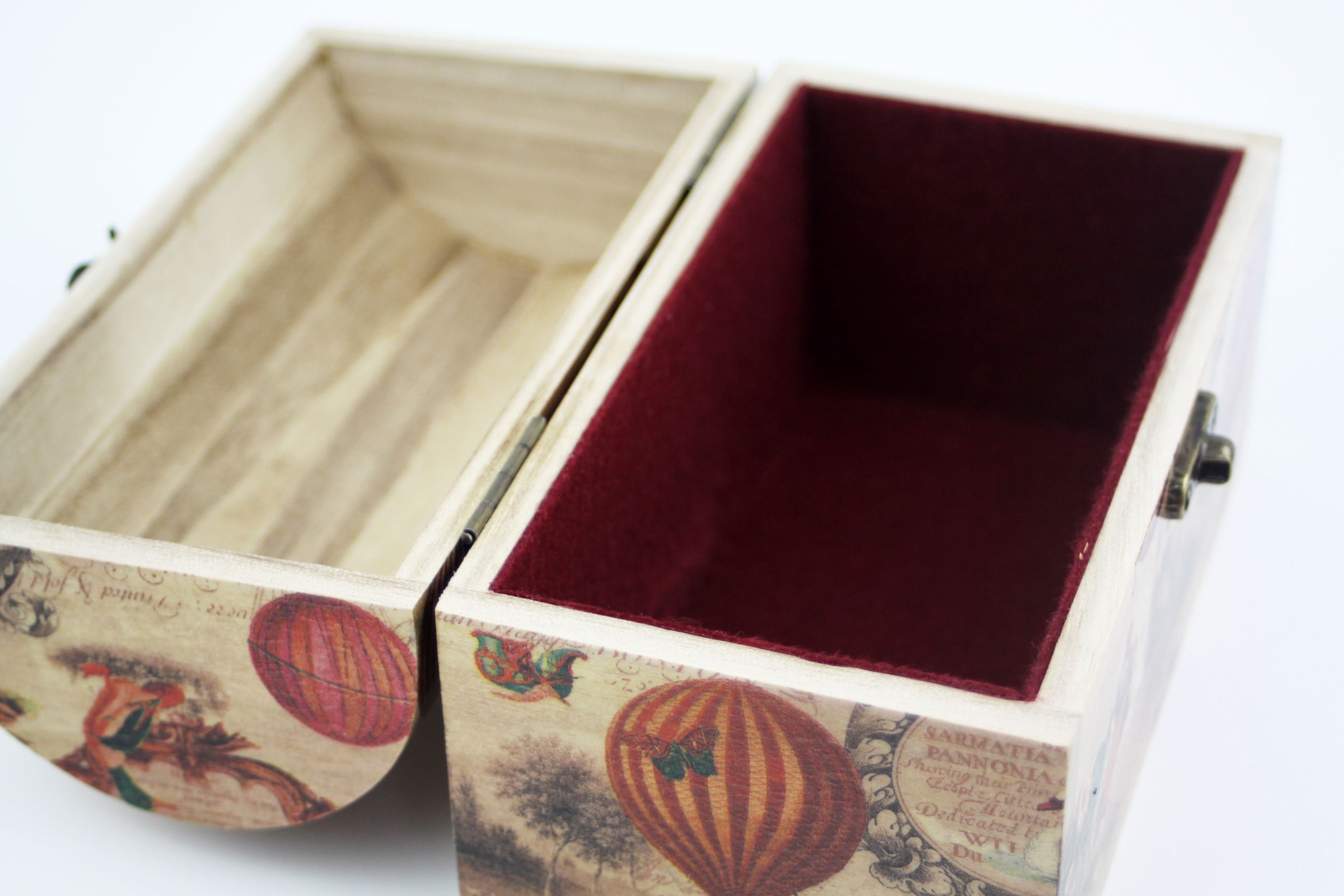Treasure Chest, Wood handmade keepsake jewellery, memories box, Vintage retro Hot air balloon Lined