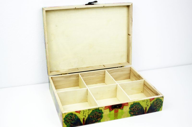 Wood handmade keepsake jewellery, memories box, Flowers, Butterfly design, Flexible compartments