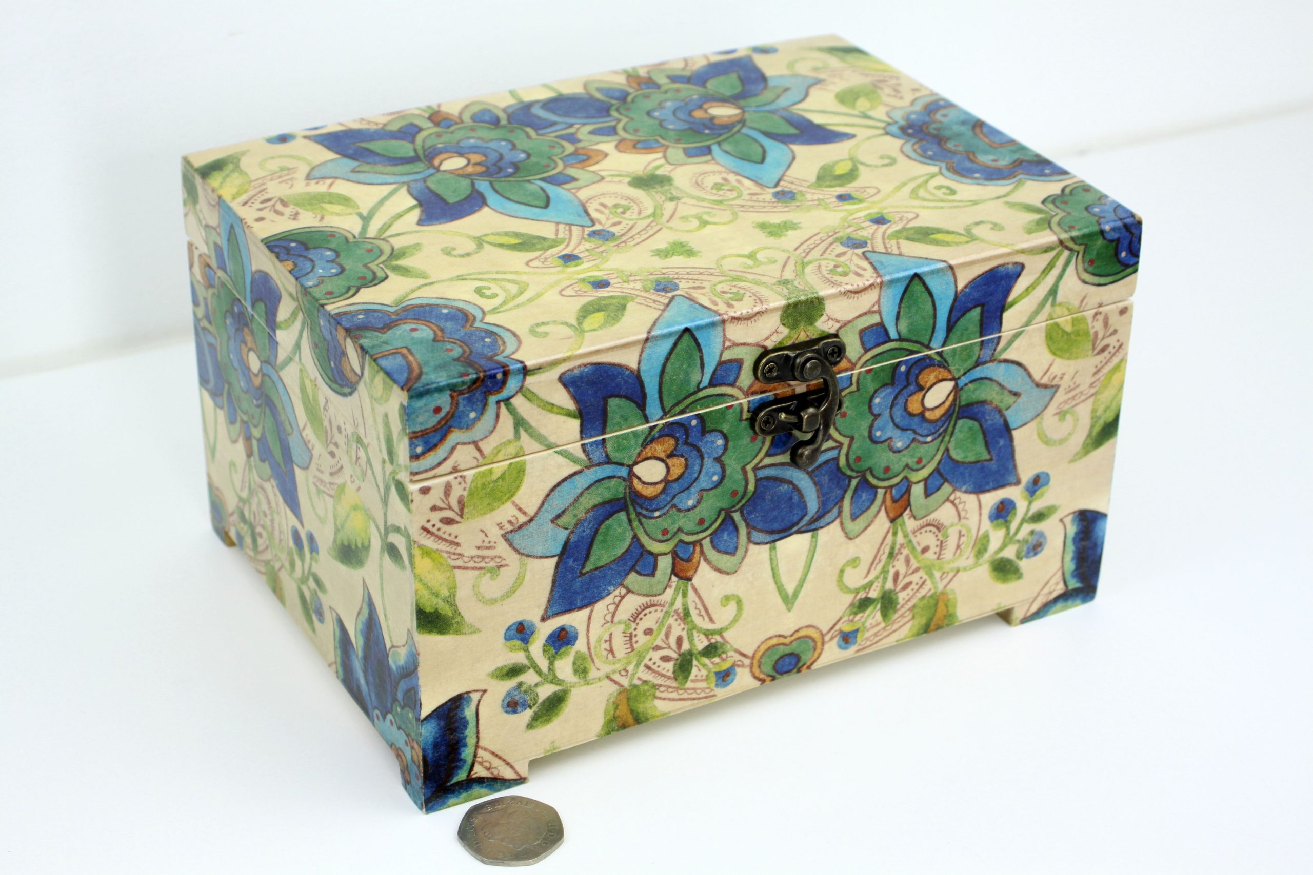 Wood handmade keepsake jewellery, memories, photo box, Moorcroft style Flowers, Lined