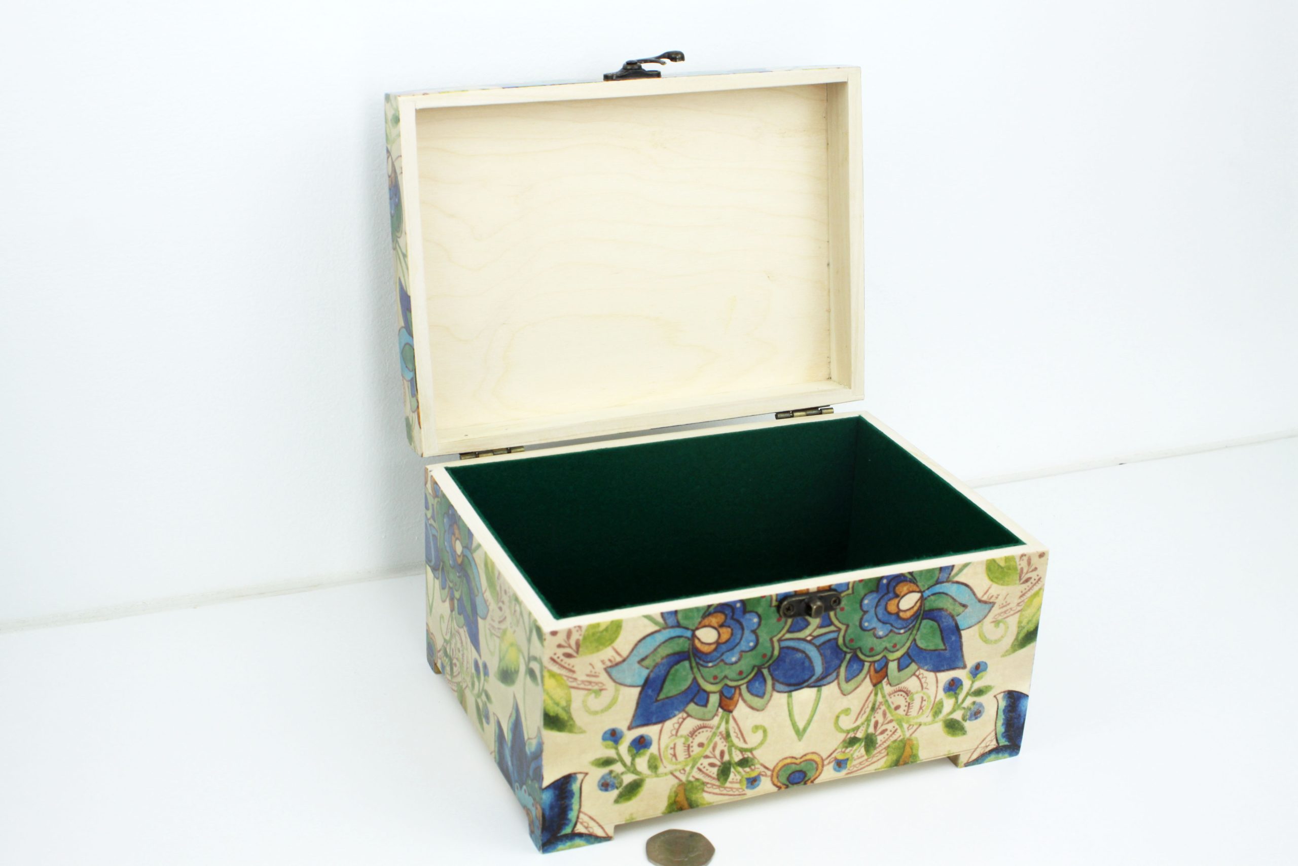 Wood handmade keepsake jewellery, memories, photo box, Butterfly, Flowers design, Lined