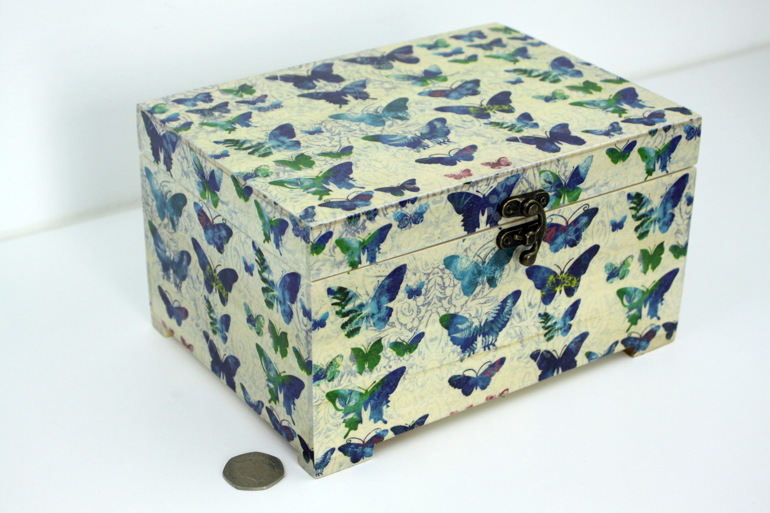 Wood handmade keepsake jewellery, memories, photo box, Butterfly, Flowers design, Lined